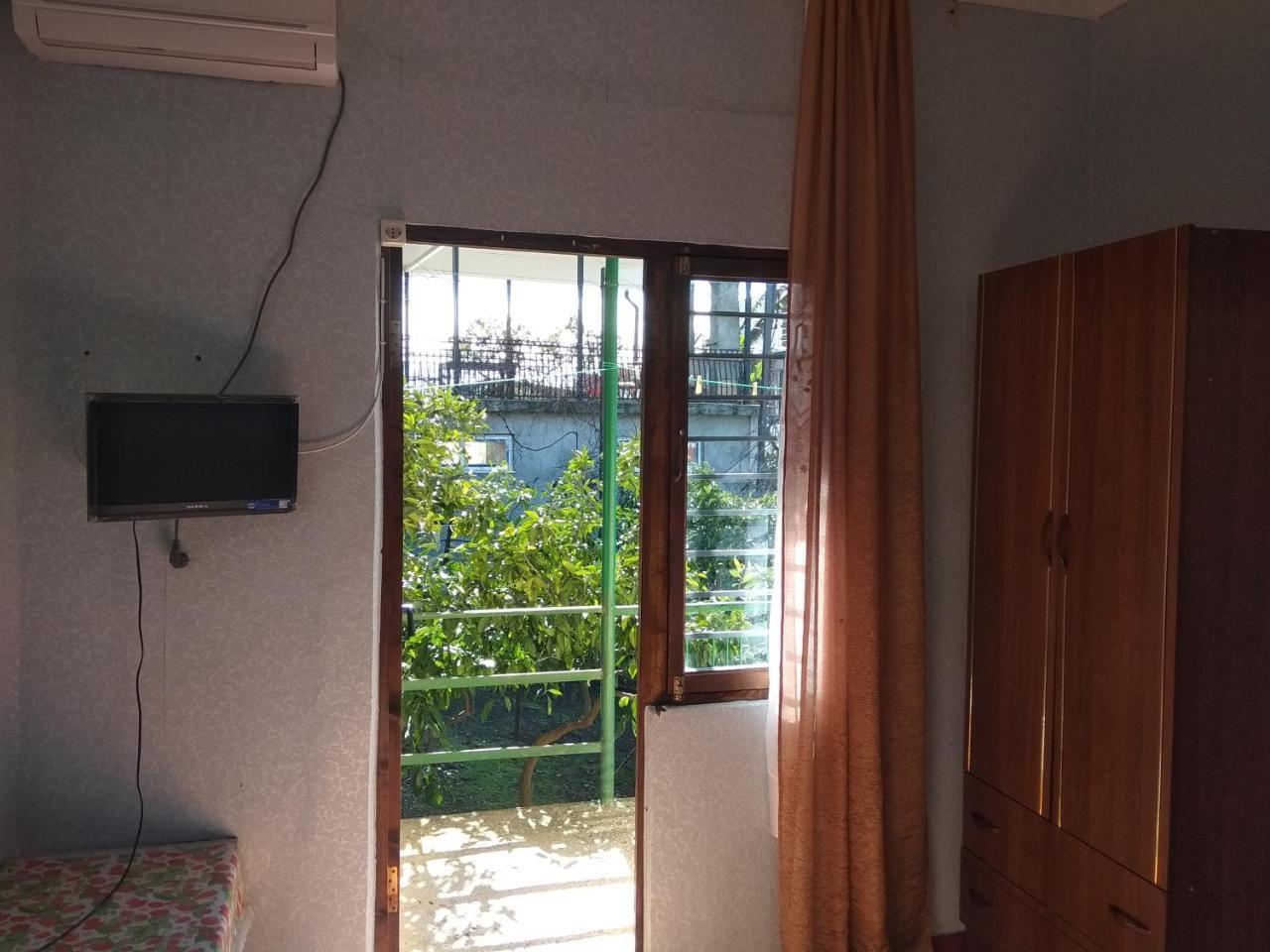 Guesthouse On Kabardinskaya 139A Gagra Exteriér fotografie